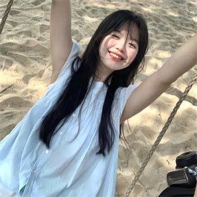 彩虹艳女